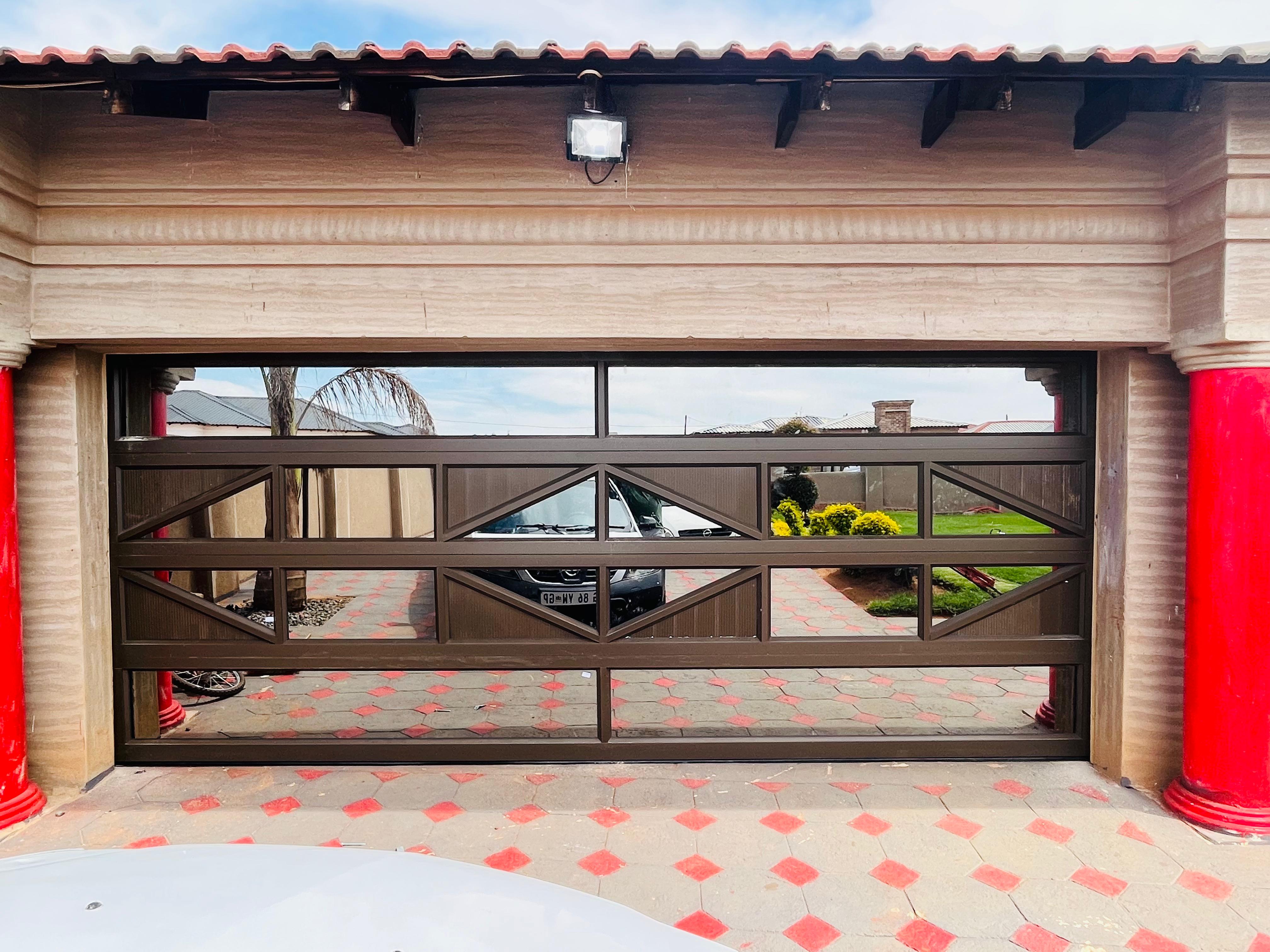Aluminium Door
