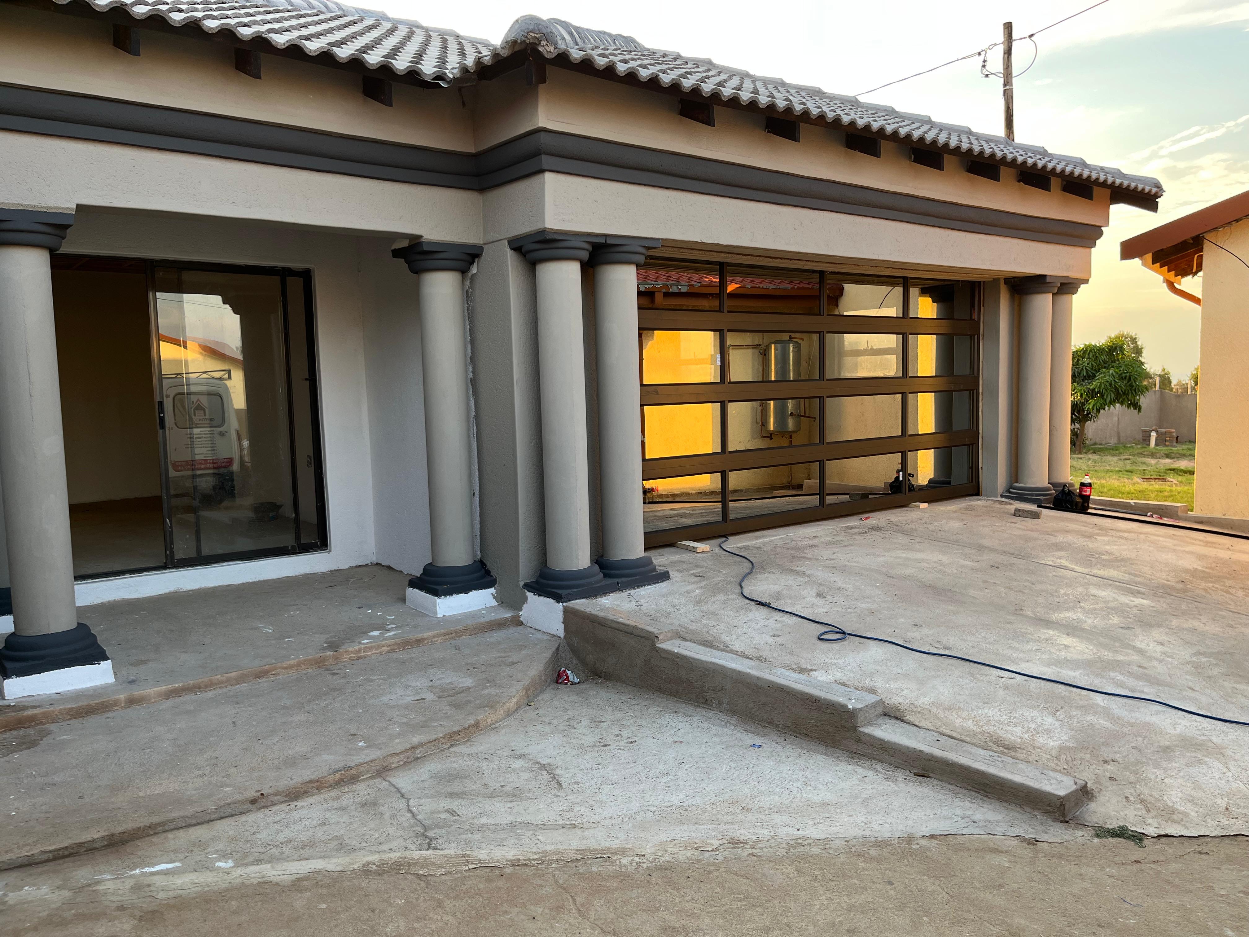 Aluminium Door